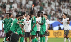 FB体育下载:林良铭“染红” 10人国足世预赛客场0:1不敌沙特队
