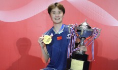 FB官网:泰国羽毛球公开赛：中国队获女单和混双冠军